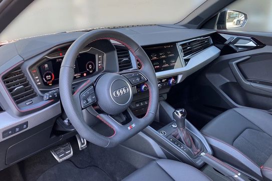 Audi A1 Sportback 40 TFSI S Line