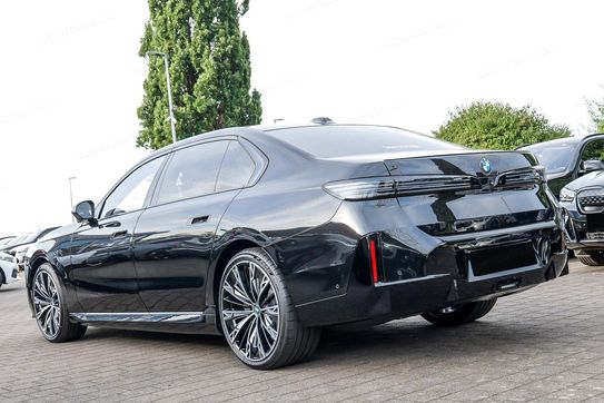 BMW Seria 7 740 xDrive