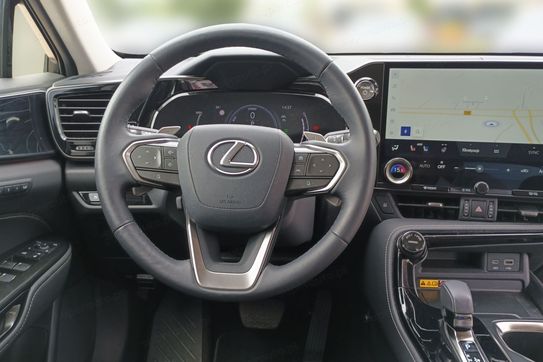 Lexus NX 450h+ Prestige AWD