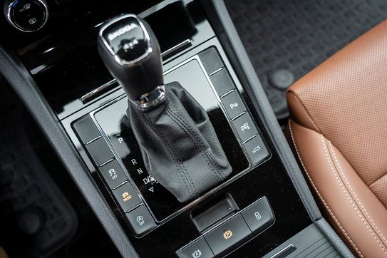 Skoda Superb 2.0 TDI 4x4 L&K DSG