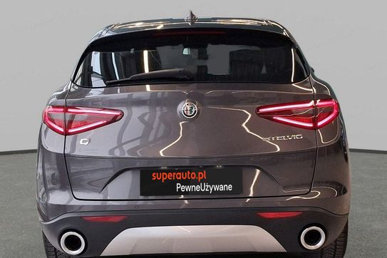 Alfa Romeo Stelvio Turbo Executive Q4