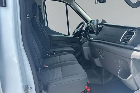 Ford Transit 460 M2 L4H3 RWD Trend Autobus