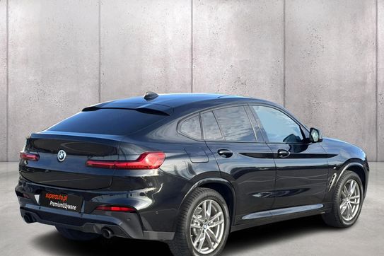 BMW X4 xDrive20i sport-aut