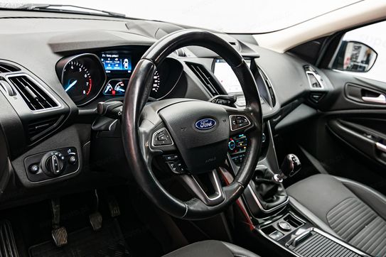 Ford Kuga 1.5 EcoBoost Titanium