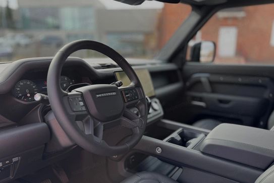 Land Rover Defender 130 3.0 D350 mHEV X-Dynamic HSE