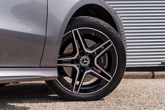 Mercedes CLA 250 4-Matic AMG Line Shooting Brake