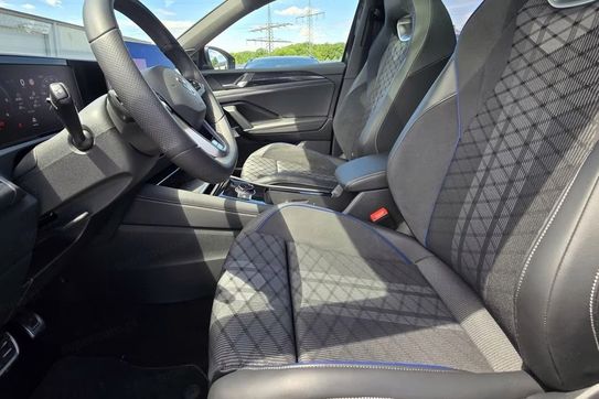 Volkswagen Tiguan R-Line Plus 1.5 eHybrid PHEV  DSG