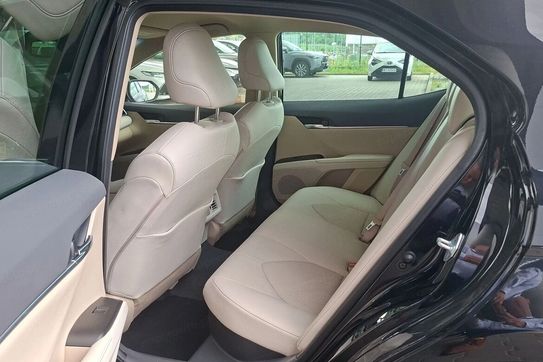 Toyota Camry 2.5 Hybrid Executive CVT