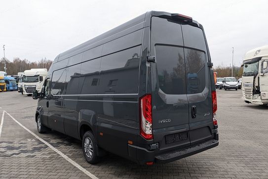 Iveco Daily 35S18 V Hi-Matic 18m3 L4H3
