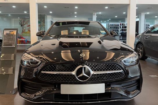 Mercedes Klasa C 180  Business Edition