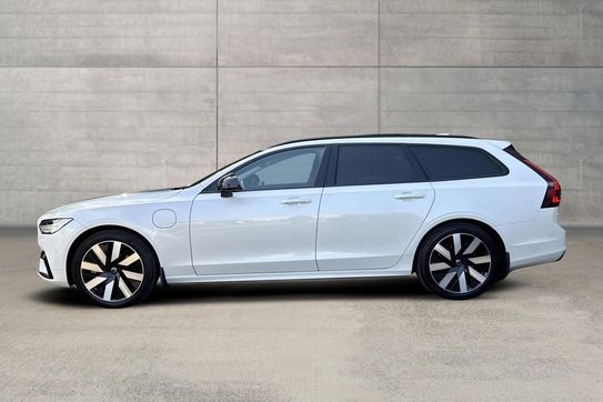 Volvo V90 T6 AWD Plug-In Hybrid Plus Dark aut