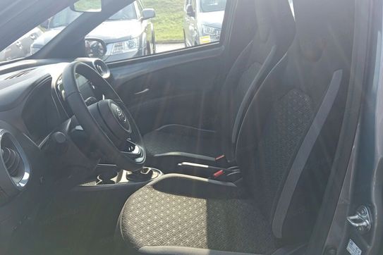 Toyota Aygo X 1.0 VVT-i Style