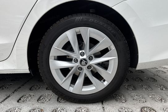 Skoda Octavia Selection 1.5 TSI mHEV DSG