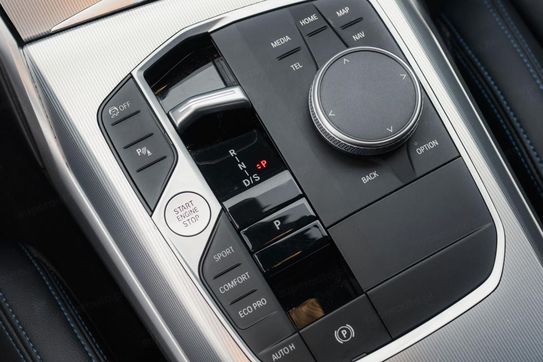 BMW Seria 3 320d xDrive mHEV M Sport aut