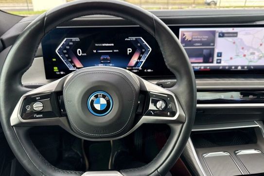 BMW i7 xDrive60