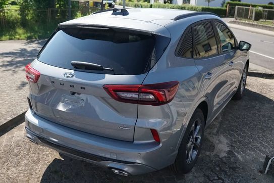 Ford Kuga ST-Line X  2.5 FHEV