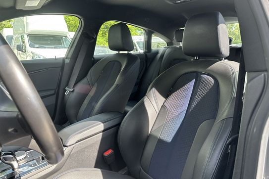 BMW Seria 2 216d M Sport