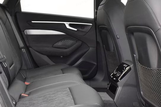 Audi A6 e-Hybrid quattro Avant