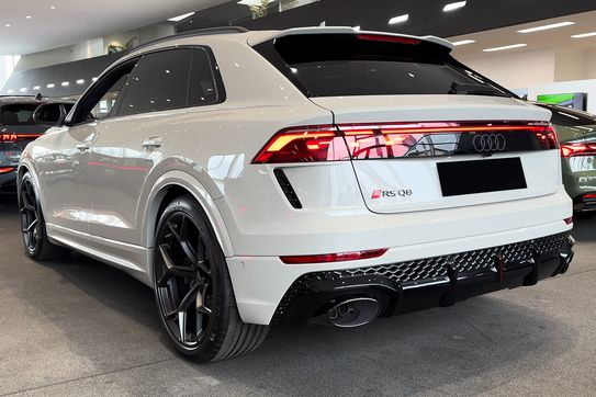 Audi Q8 RSQ8 TFSI quattro Performance