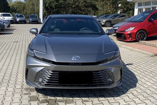 Toyota Camry Executive 2.5 Hybrid Dynamic Force