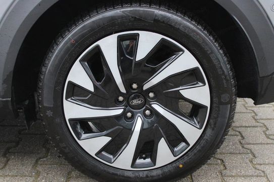 Ford Puma 1.0 EcoBoost Titanium