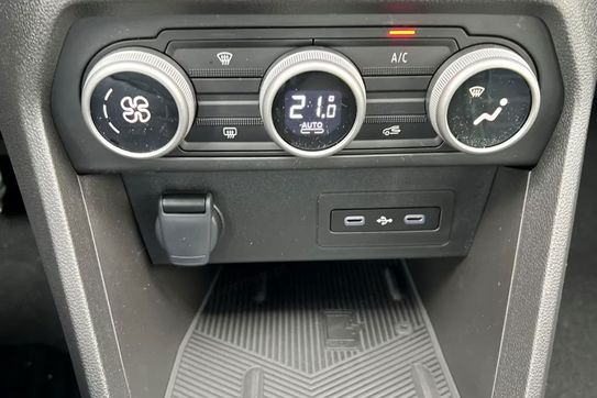 Dacia Jogger Journey 7-miejsc 1.8 Full Hybrid