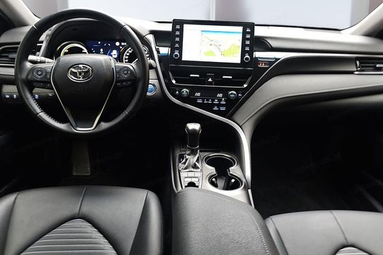 Toyota Camry Hybrid Prestige CVT
