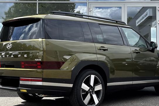 Hyundai Santa Fe 1.6 T-GDI HEV Platinum 4WD aut 5os.