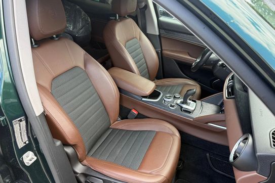Alfa Romeo Stelvio Turbo Q4