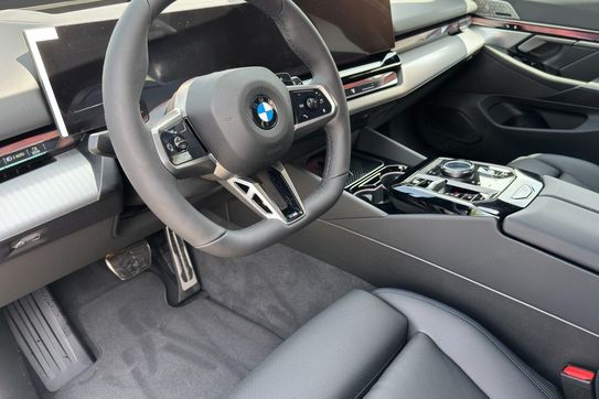 BMW Seria 5 Touring 520i M Sport