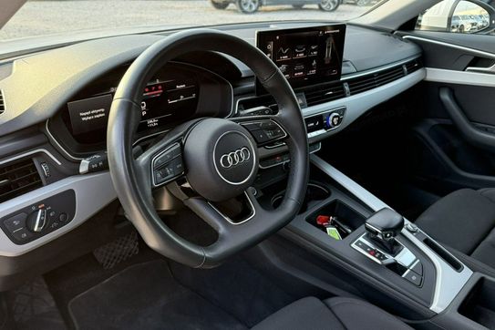 Audi A4 35 TFSI mHEV S Line S tronic