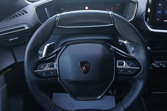 Peugeot 2008 1.2 Puretech Gt S&S EAT8