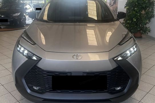 Toyota C-HR Style 2.0 Hybrid Dynamic Force Plug-in