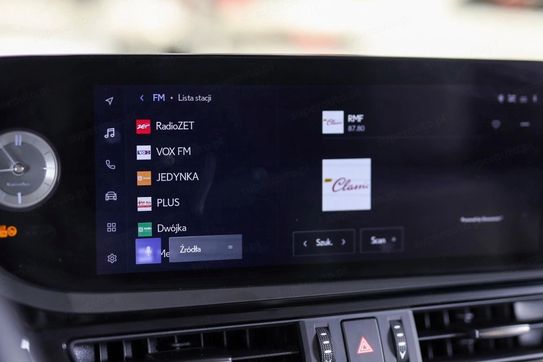 Lexus ES 300h F Sport Design