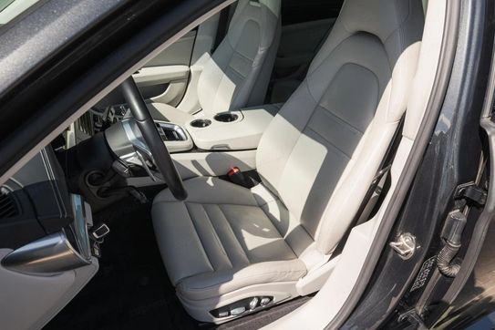 Porsche Panamera 4S Sport Turismo