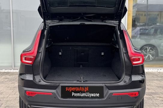 Volvo XC40 B3 Plus Dark