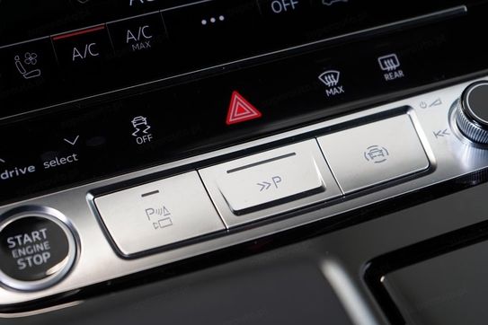 Audi Q7 50 TDI quattro