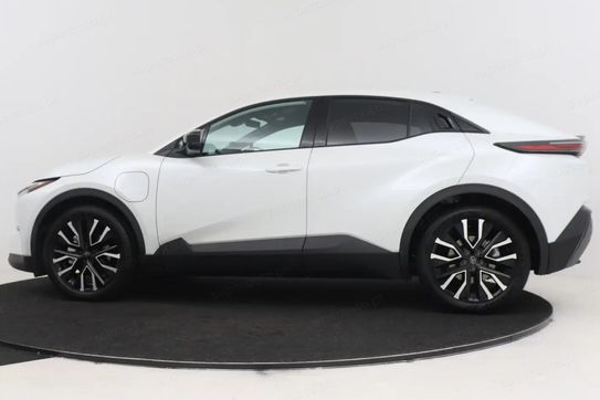 Toyota C-HR + Style BEV