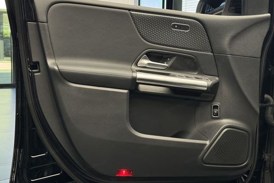 Mercedes B Klasa 220 d Progressive