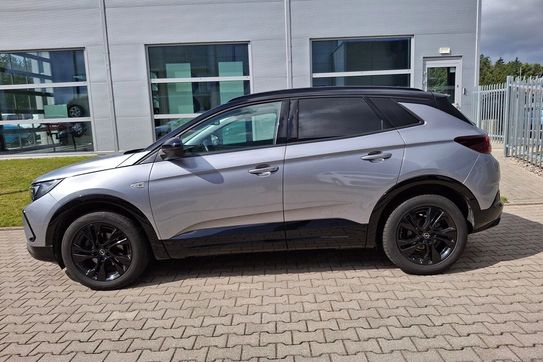 Opel Crossland X 1.2 t Gs Line S&S