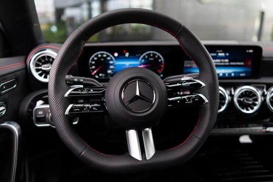Mercedes CLA Shooting Brake 200 AMG Line
