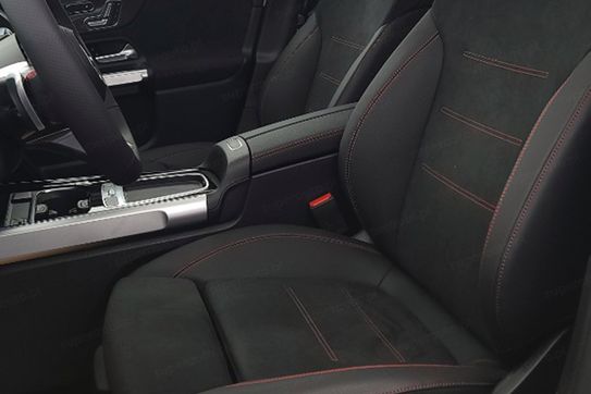 Mercedes GLB 220 4-Matic AMG Line