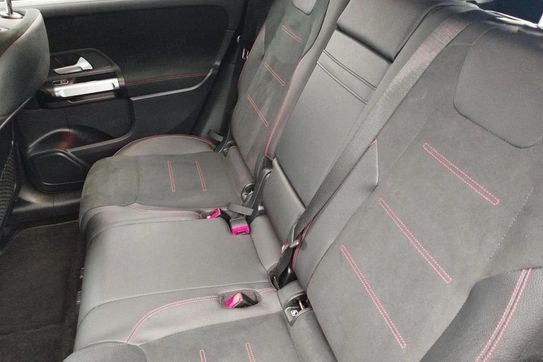 Mercedes GLB 200 AMG Line