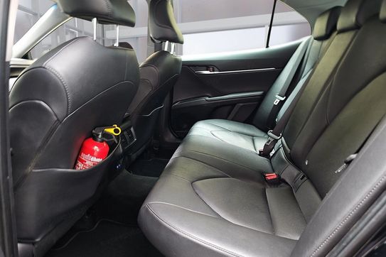 Toyota Camry 2.5 Hybrid Executive Cvt