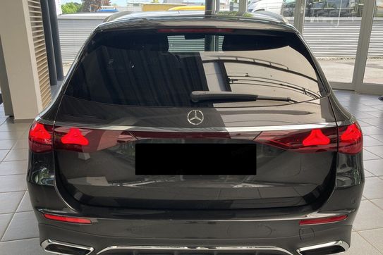 Mercedes Klasa E 300 e AMG Estate