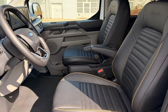 Ford Transit Custom L2H1 320 Zabudowa Brygadowa Trail A8 AWD