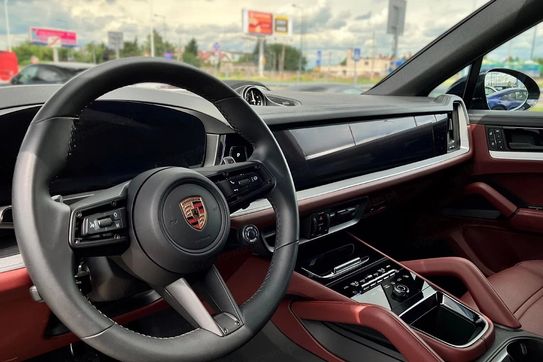 Porsche Cayenne Coupe E-Hybrid