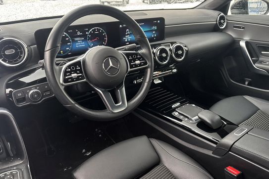 Mercedes CLA 200 7G-DCT