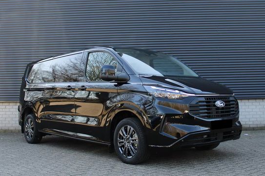 Ford Transit Custom 320 L2H1 Limited A8