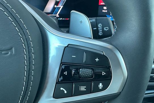 BMW X7 M60i xDrive
